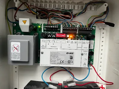 Zakład Instalacji Elektryczno-Elektronicznych